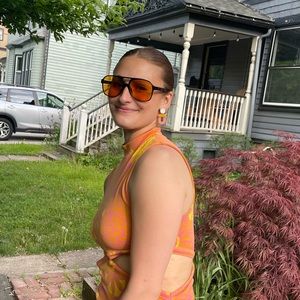 Meet your Posher, Jenna